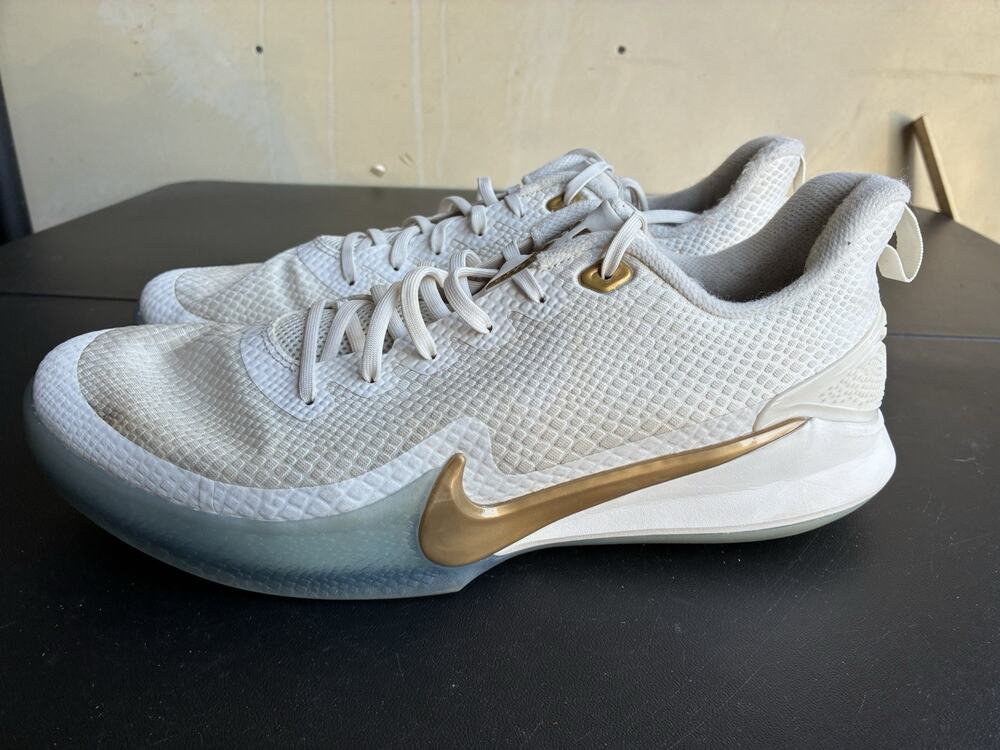 Size 14 Nike Kobe Mamba Focus Metallic Gold NBA Basketball Mamba